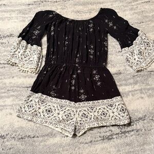 Mudd Black and White Boho Romper